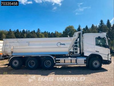 Volvo FMX 460 FMX 8X4 NEW! FML tipper Tridem Lift + steering axle Automatic VEB+ Euro 6 vendida por BAS World B.V.