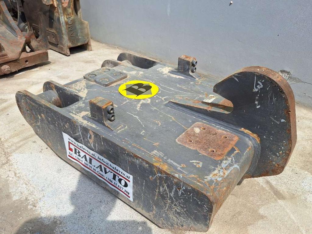 S3 for 38-43 ton excavators Attachment plate Foto 3