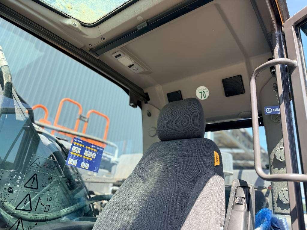Volvo EC300E L Foto 14
