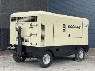 Doosan 21/224 - N vendida por Machinery Resale