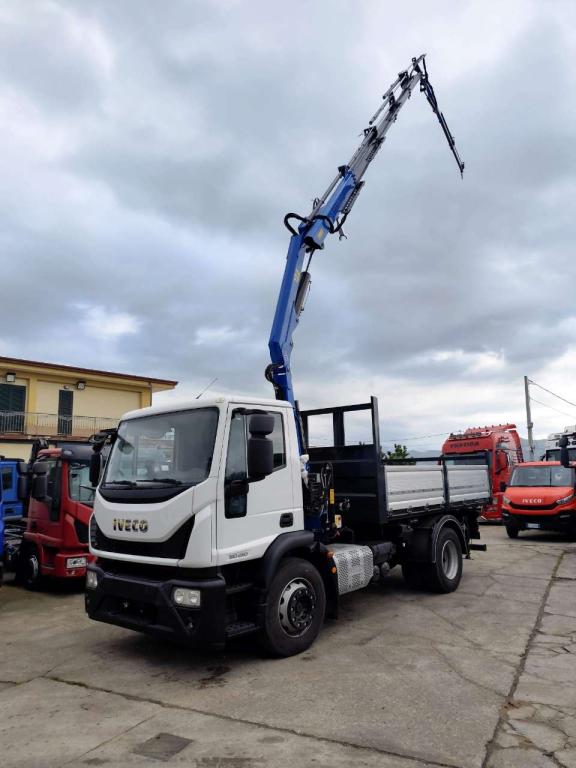 Iveco EUROCARGO CUBE 190-250 Foto 1