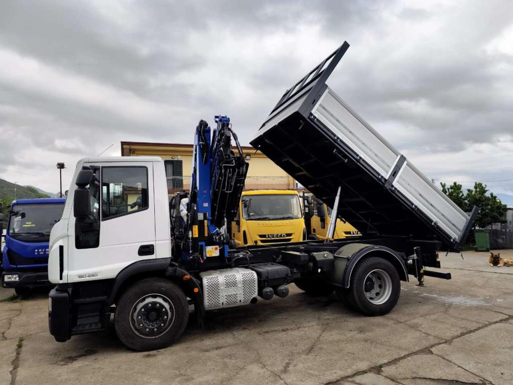 Iveco EUROCARGO CUBE 190-250 Foto 24