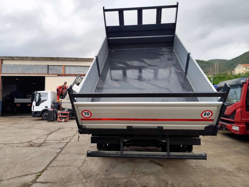 Iveco EUROCARGO CUBE 190-250 Foto 4