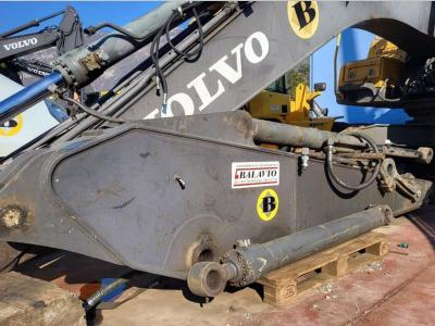 Volvo digging arm 14606868 for Volvo EC210B, EC210C, EC235C... vendida por Balavto