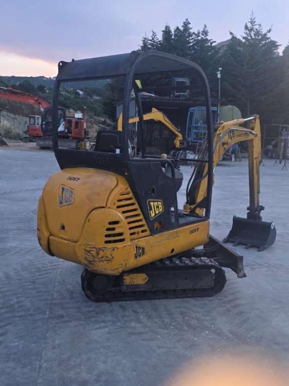 JCB 8017 Foto 5
