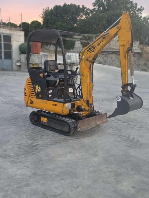 JCB 8017 Foto 6