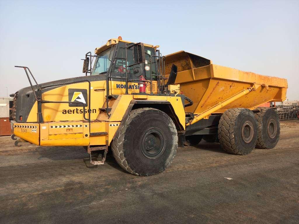 Komatsu HM400-3R (4 pcs available for sale in Abu Dhabi) Foto 9