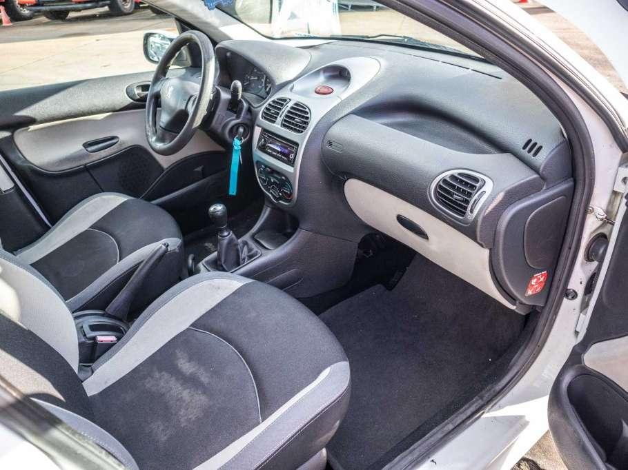 Peugeot 206 SW Foto 10
