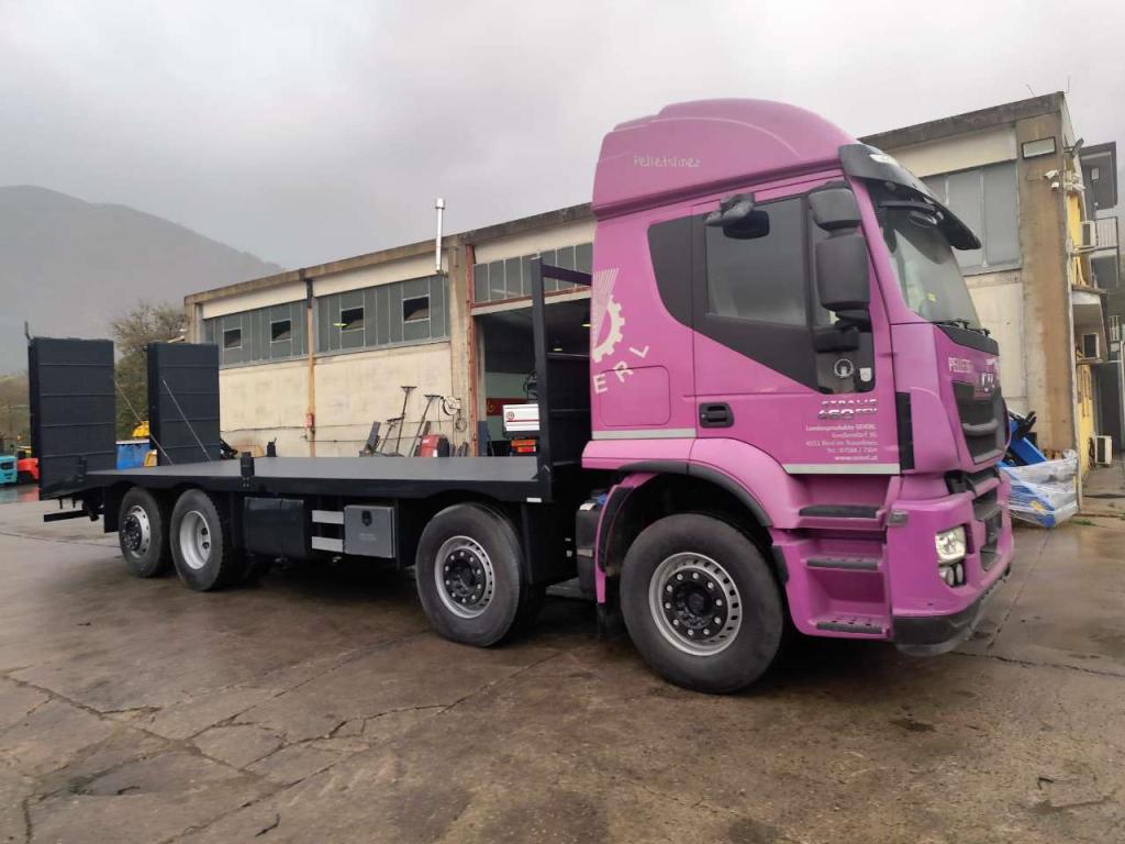 Iveco STRALIS 320S46 Foto 13