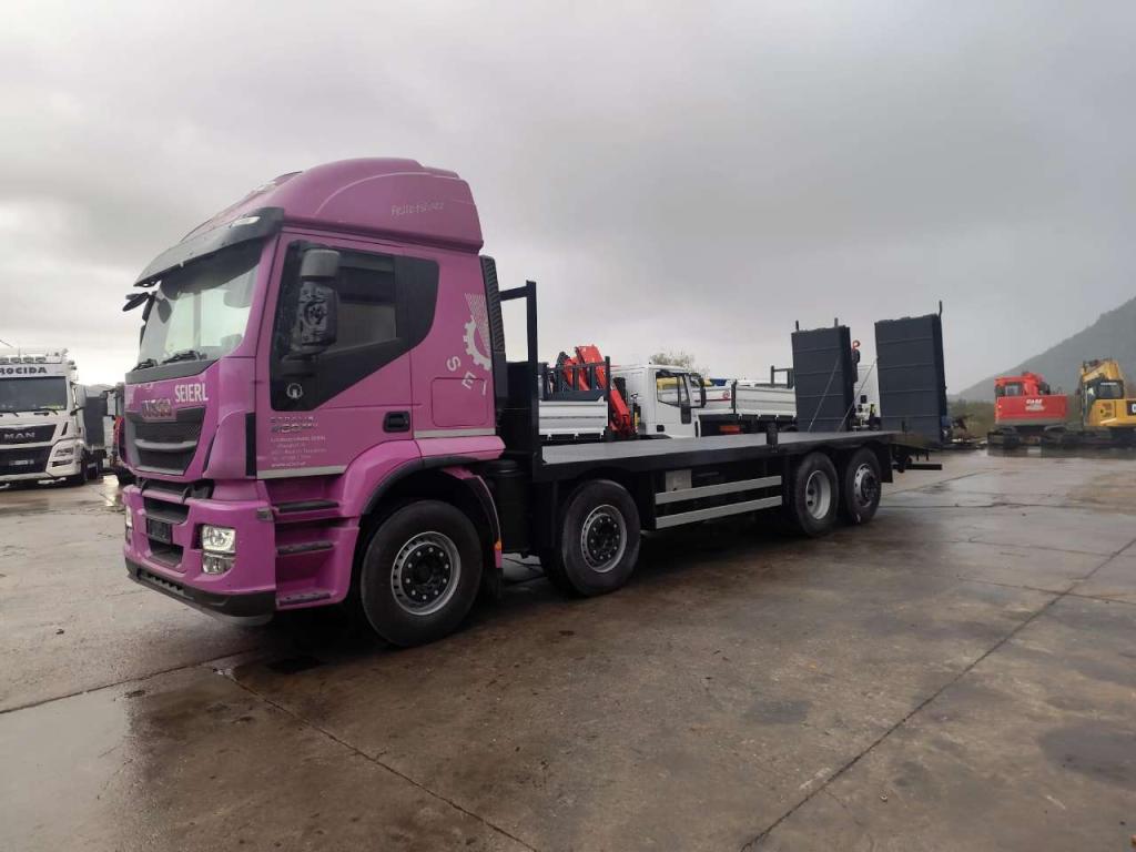 Iveco STRALIS 320S46 Foto 18