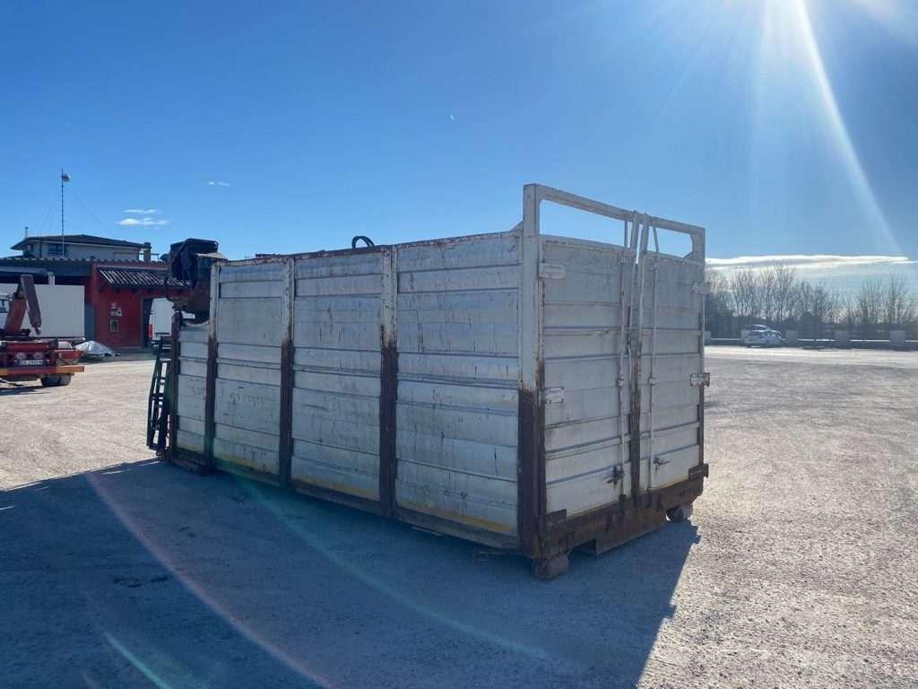 CONTAINER SCARRABILE USATO IN ALLUMINIO  A CIELO A Foto 15