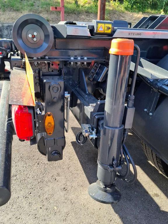Iveco ML180E32 K Foto 3