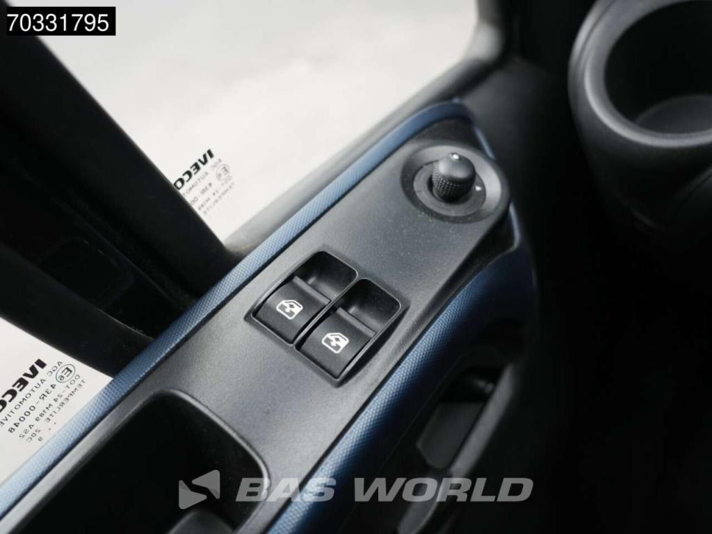 Iveco Daily 35S18 A/C Cruise control Foto 25