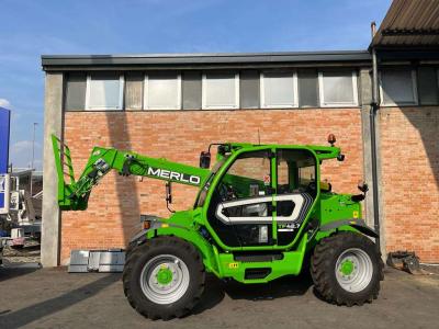 Merlo TF42.7 vendida por Lift Progress Srl
