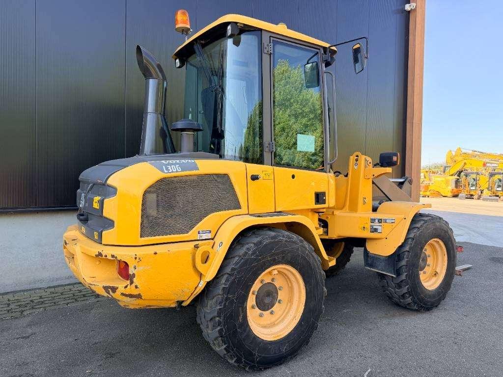Volvo L30G Foto 2
