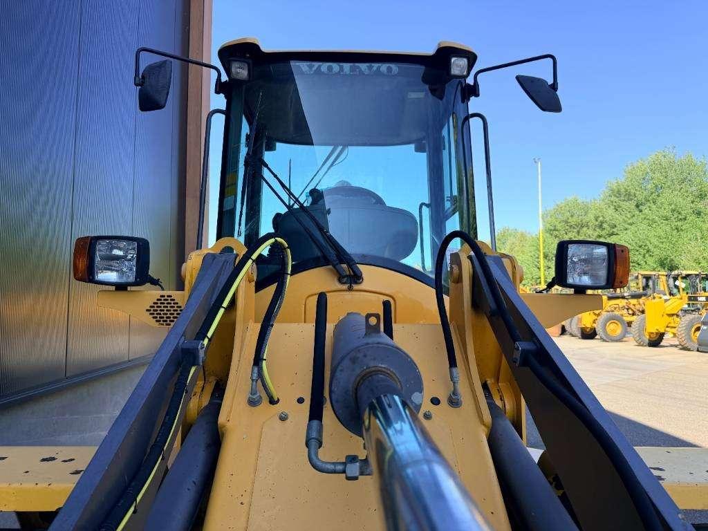 Volvo L30G Foto 21