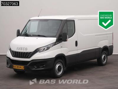 Iveco Daily 35S18 3.0L Automaat Laag Dak L2H1 3,5t Trekhaak Navi LED Airco Cruise Camera Werkplaatsinrich vendida por BAS World B.V.