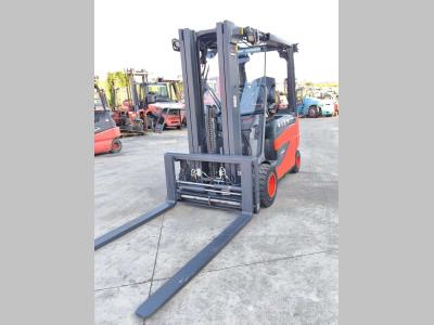 Linde E35RHL-01 vendida por Uni.Trucks Srl