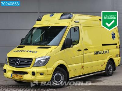 Mercedes Sprinter 319 CDI Automaat Euro6 Complete NL Ambulance Brancard Ziekenwagen Rettungswagen Krankenwag Foto 1