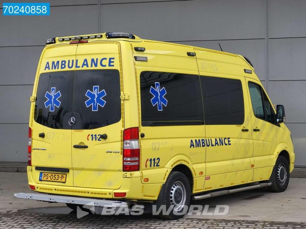 Mercedes Sprinter 319 CDI Automaat Euro6 Complete NL Ambulance Brancard Ziekenwagen Rettungswagen Krankenwag Foto 9