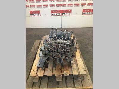 Distribuidor hidraulico para Hitachi ZX280LCN-3 vendida por Massucco T. Srl Area Ricambi