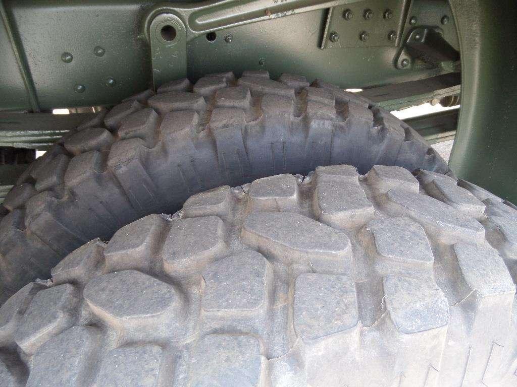 Mercedes-Benz 1017 4X4 ex army reconditioned Foto 20