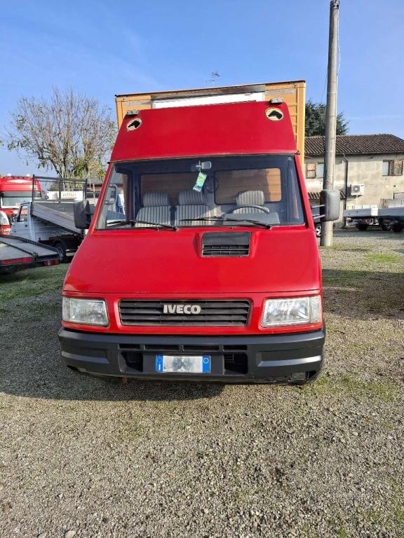 Iveco DAILY 35.10 Foto 3