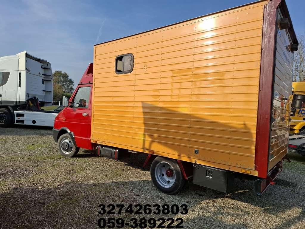 Iveco DAILY 35.10 Foto 5