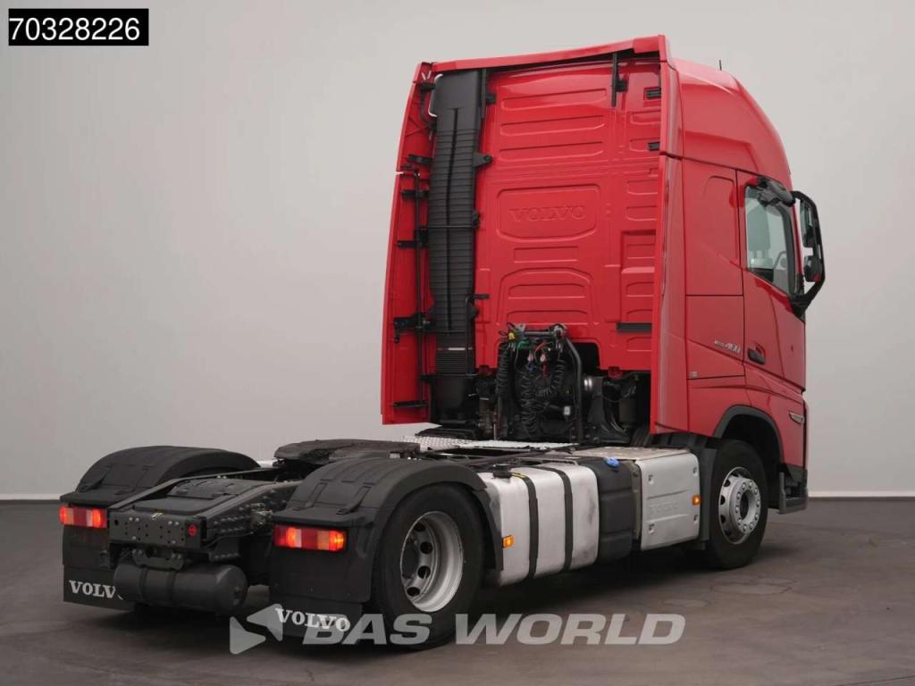 Volvo FH 460 4X2 XL 2x Tanks Navi ACC Foto 2