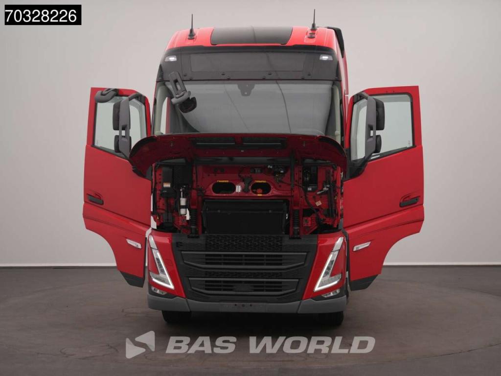 Volvo FH 460 4X2 XL 2x Tanks Navi ACC Foto 21