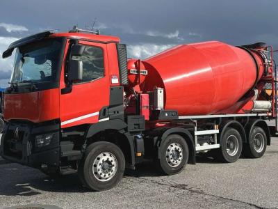 Renault C430 8x4 vendida por Massucco T. Srl