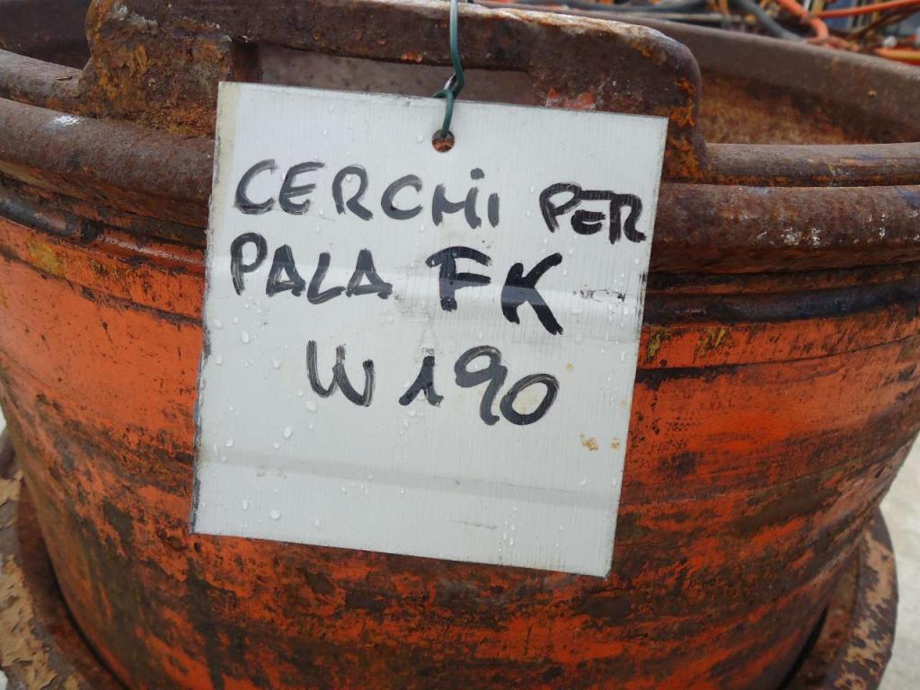 Llanta para Fiat Kobelco W190 Foto 4