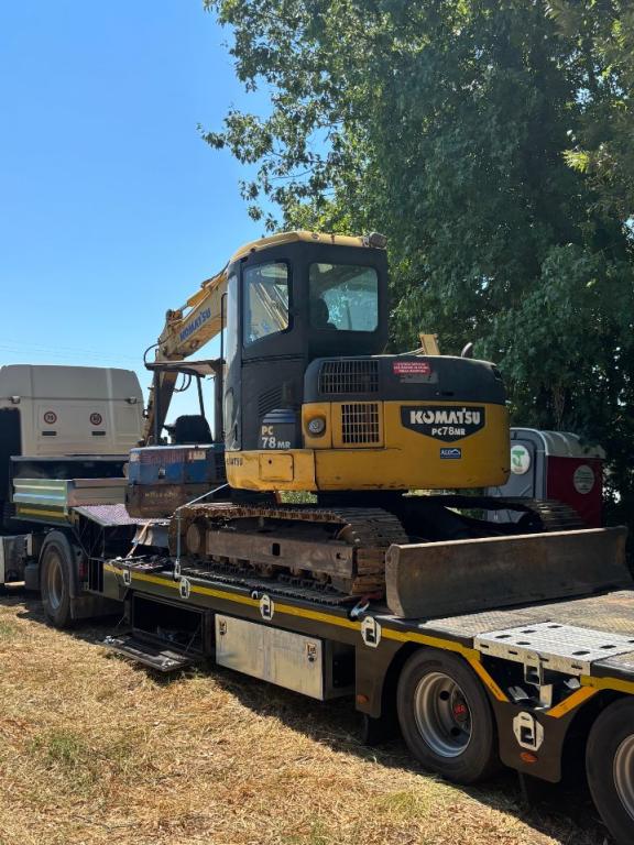Komatsu PC78 MR-6 Foto 5