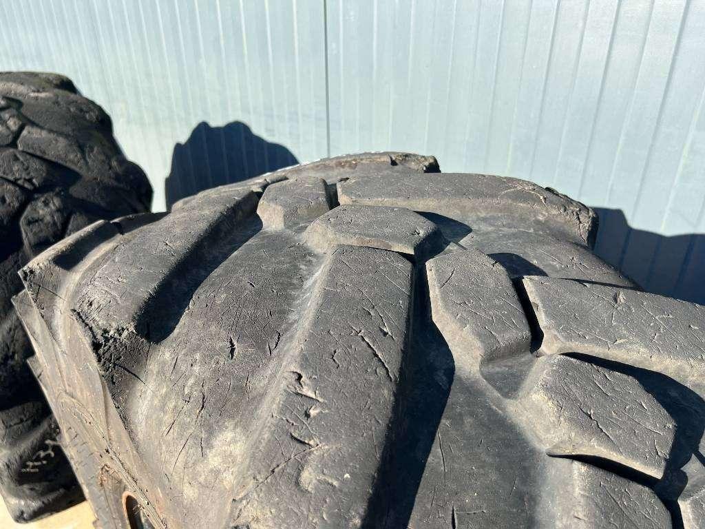Neumático para Michelin 445/70R19.5 incl. rim Foto 11