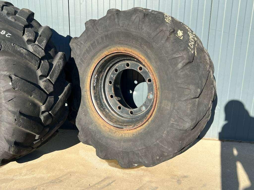 Neumático para Michelin 445/70R19.5 incl. rim Foto 5