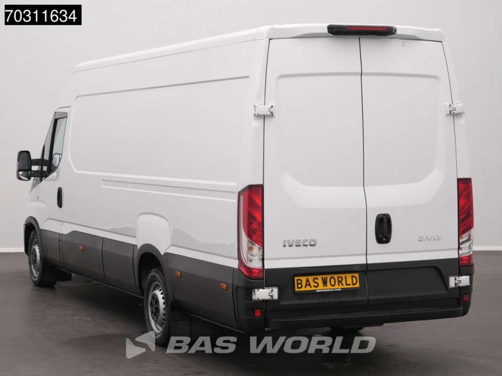 Iveco Daily 35S16 Automaat L3H2 3,5t Trekgewicht Airco Camera Parkeersensoren Euro6 L3 Airco Foto 2