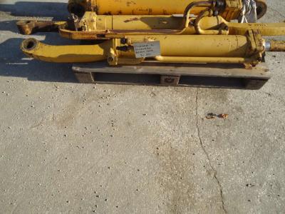 Pistón de rotación de la cuchara para Fiat Allis FL10C vendida por OLM 90 Srl