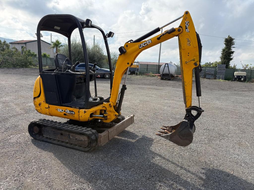 JCB 8018 Foto 5