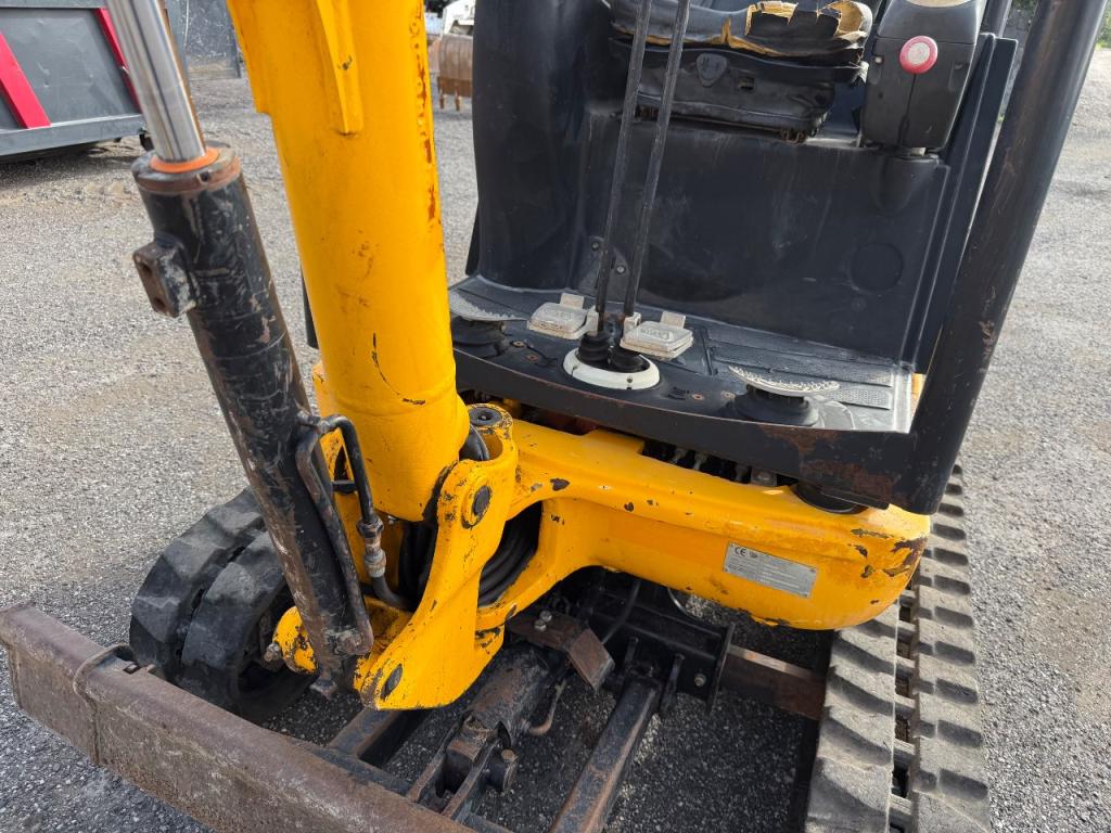 JCB 8018 Foto 9