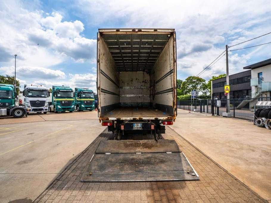 Renault MIDLUM 270 DXI (14T.)+DHOLLANDIA Foto 8