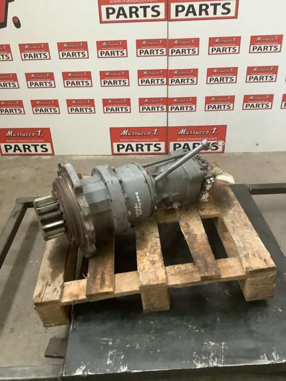 Motor de giro para Hitachi ZX135US Foto 3