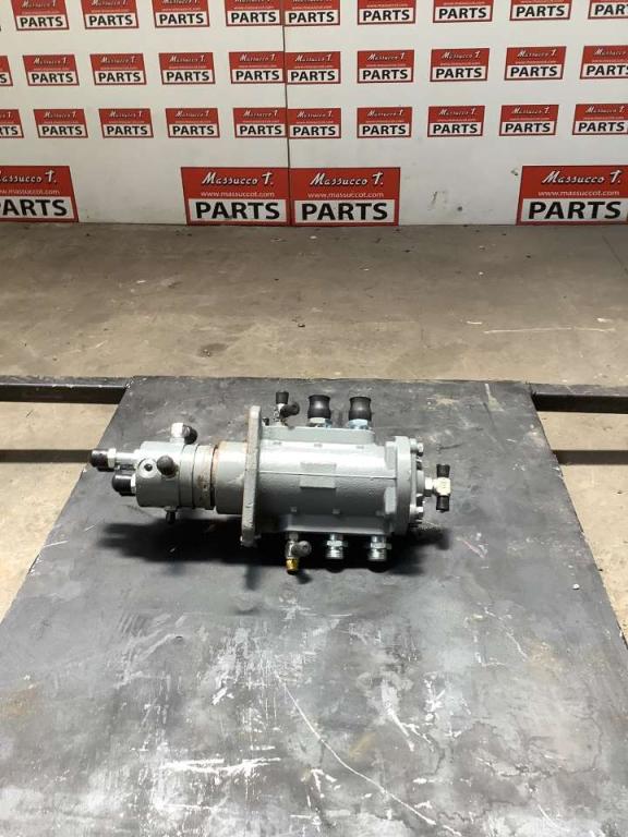 Junta rotativa para Hitachi ZX 135US-7 Foto 3