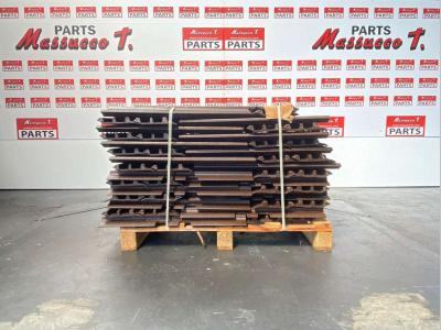 Cadena de hierro para Hitachi ZX130-5 / ZX130-6 / ZX135 vendida por Massucco T. Srl Area Ricambi