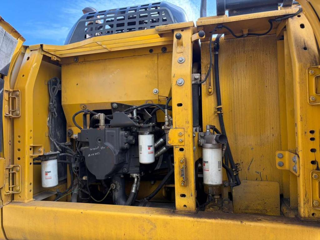 Komatsu PC240 Foto 26