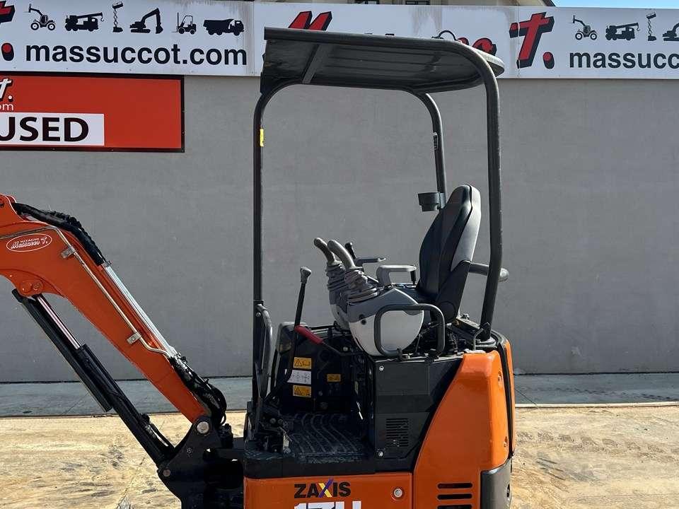 Hitachi ZX17U-5A-YR Foto 9