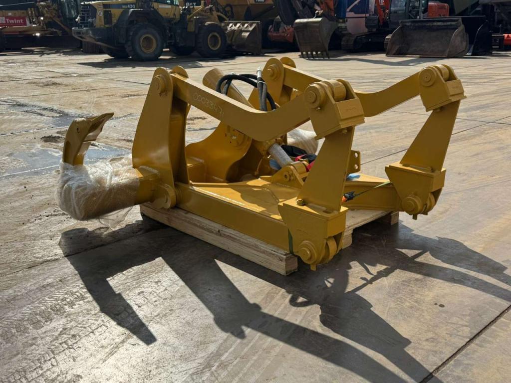 Caterpillar D6 New Gen Ripper with 1 Cylinder Foto 4
