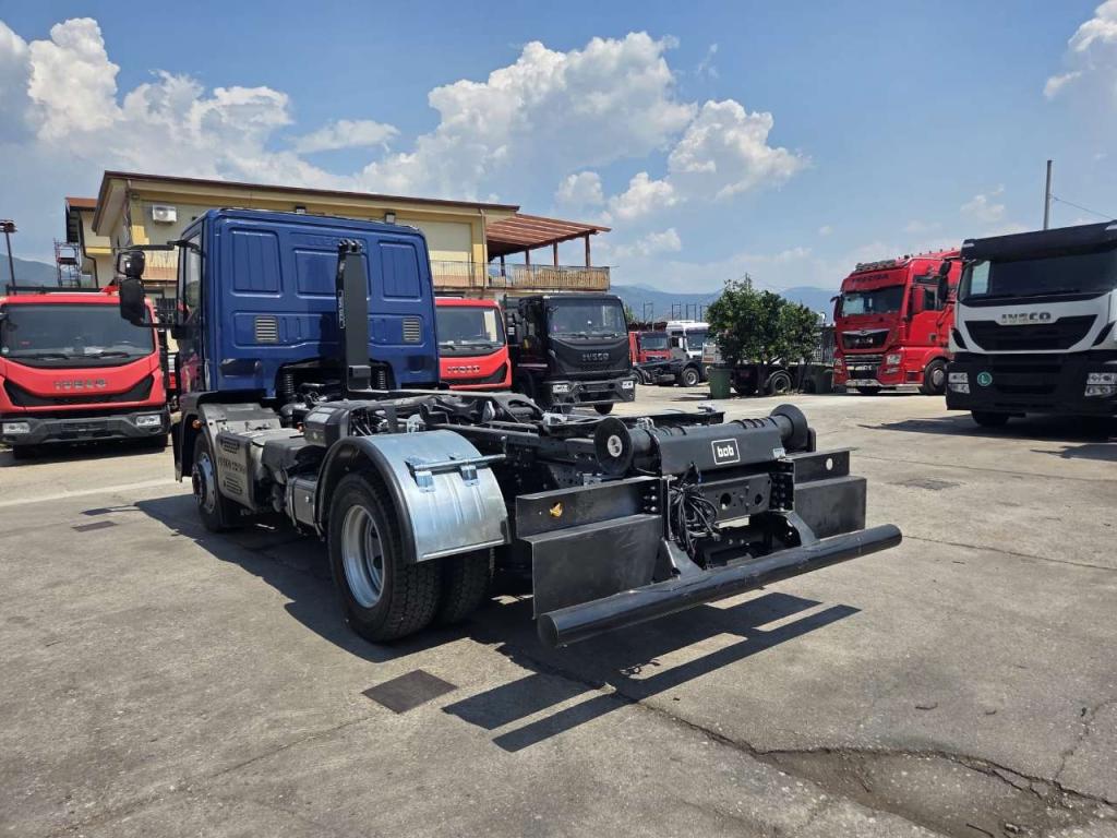 Iveco EUROCARGO CUBE 120-220 Foto 24