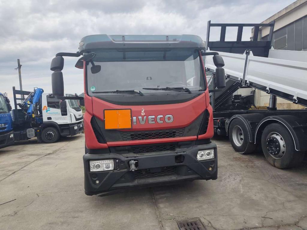Iveco EUROCARGO 120-250 Foto 19