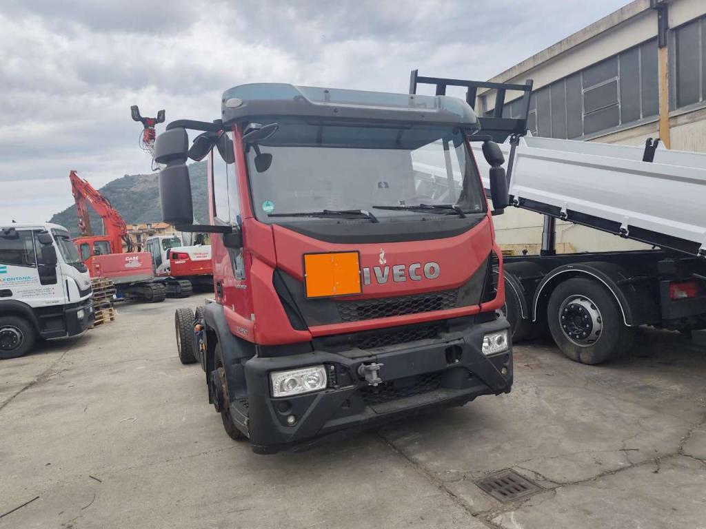 Iveco EUROCARGO 120-250 Foto 21