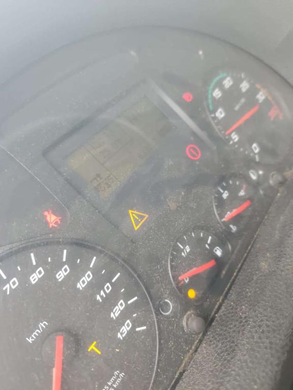 Iveco EUROCARGO 120-250 Foto 8
